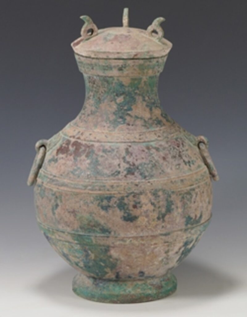 A bronze vessel unearthed at the Shangzhaoyao Qin Mausoleum